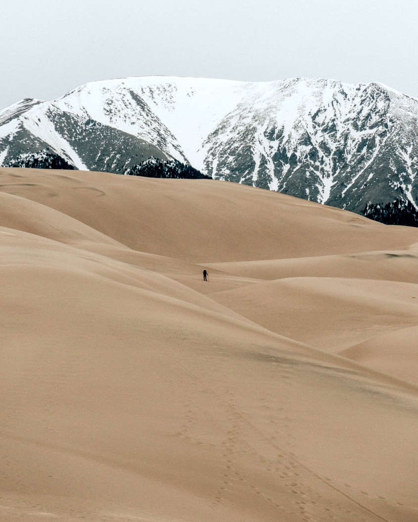 Photo of a hiker in a very isolated place, who could still use a PWA.